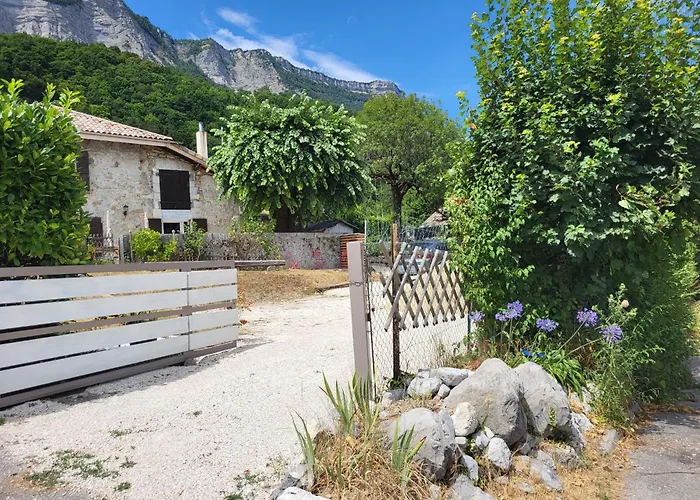 Naelo Chartreuse Bed & Breakfast *